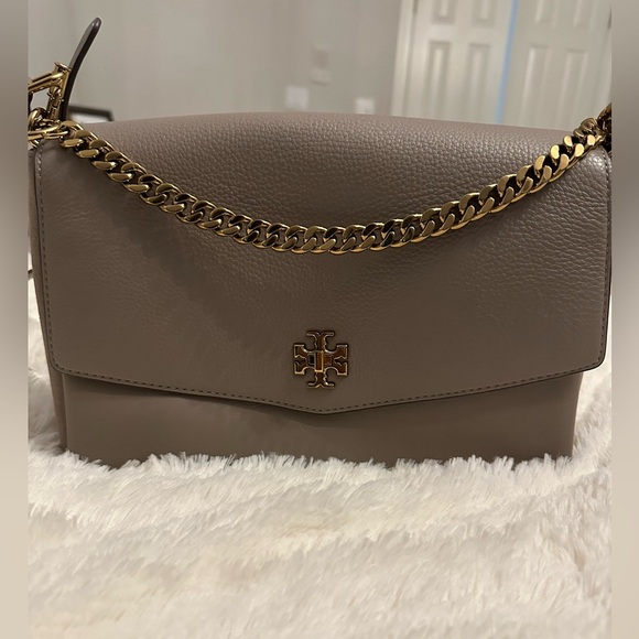 Tory Burch Kira Mixed Leather Shoulder Bag - Picture 4 of 11